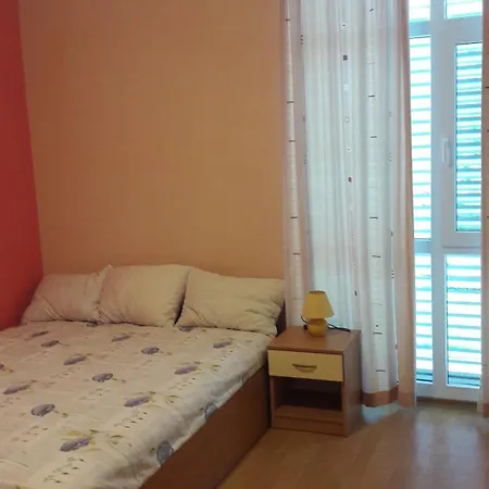 елит 2 Apartman